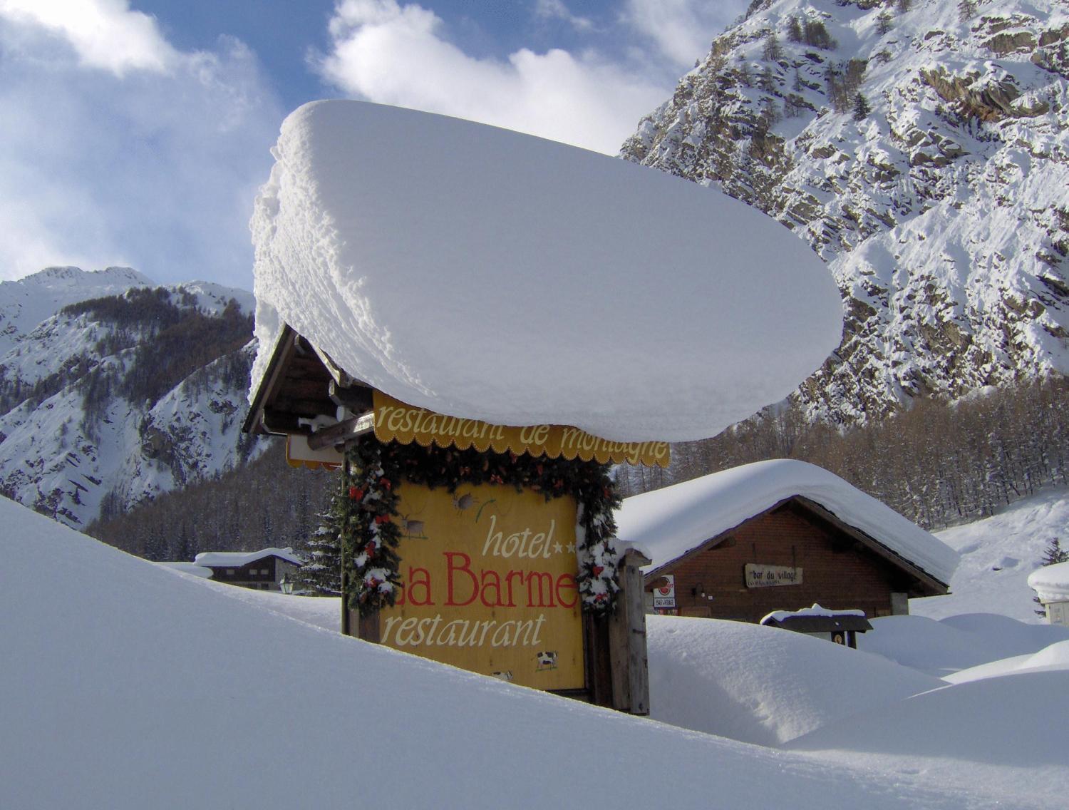 Hotel Restaurant La Barme Cogne Eksteriør bilde