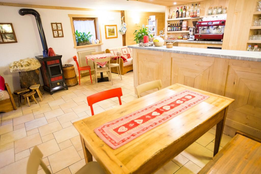 Hotel Restaurant La Barme Cogne Eksteriør bilde