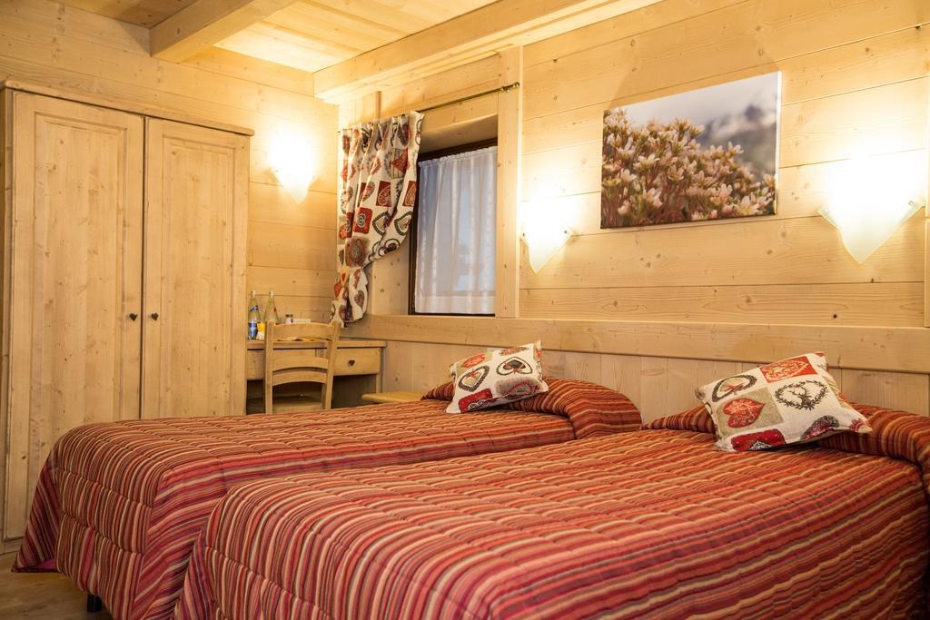 Hotel Restaurant La Barme Cogne Eksteriør bilde