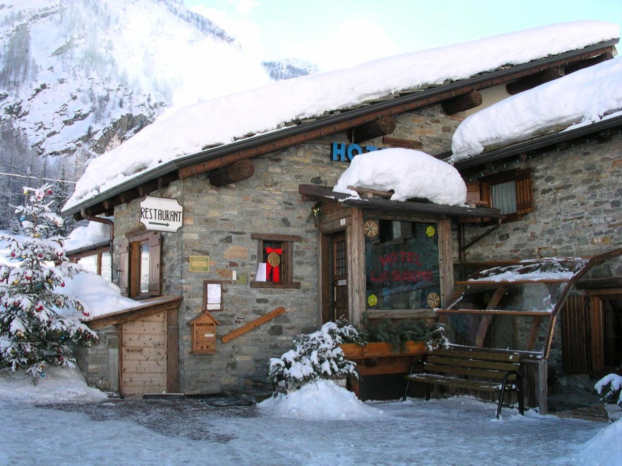 Hotel Restaurant La Barme Cogne Eksteriør bilde